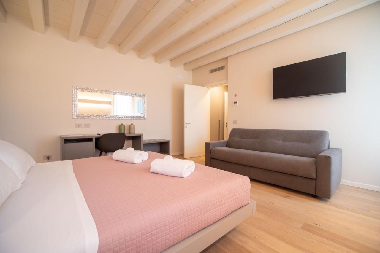 Calcirelli Suites Werona Zewnętrze zdjęcie